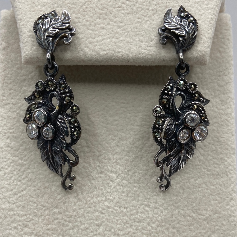 Vintage Sterling Silver Marcasite Crystal Leaf Drop Earrings Pierced 1 3/4”L
